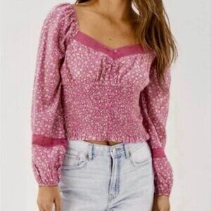 American Eagle Outfitters Pink Floral Blouse with Lace & Button Detail